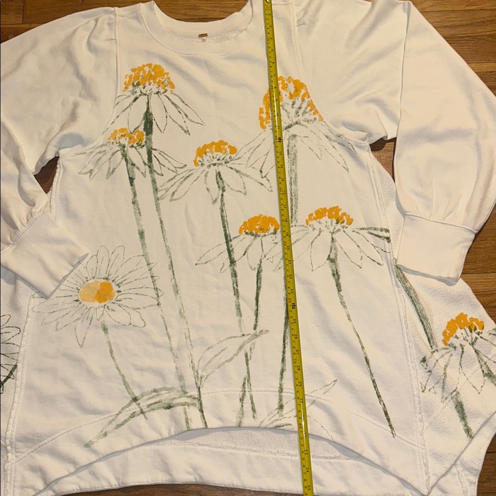 Free People Cream Floral Daisy Oversized Sweatshirt with Yellow and Green Print - Picture 8 of 14